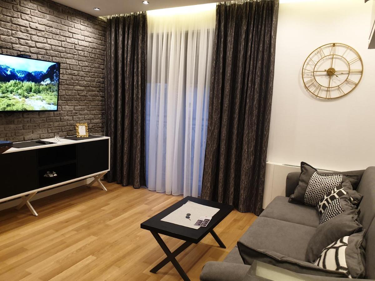 Luxury Spa Suite Belgrade Exterior photo