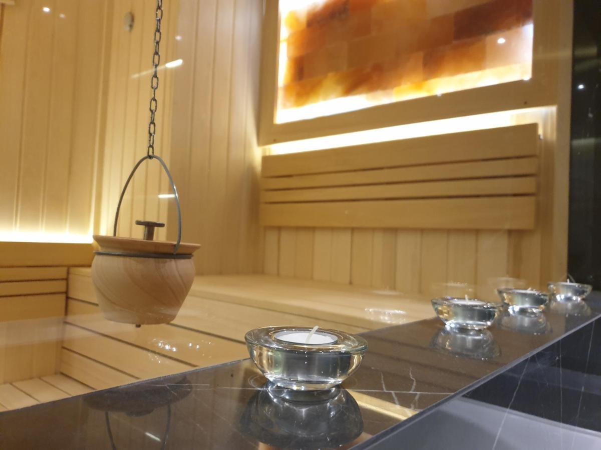 Luxury Spa Suite Belgrade Exterior photo